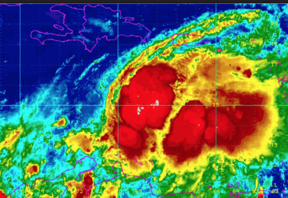 Screen Shot 2025-09-26 at 11.25.32 AM “MINERD suspende docencia y activa protocolos de seguridad ante onda tropical y vaguada”