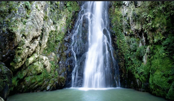 Screen Shot 2025-09-26 at 11.33.29 AM “Turismo y desarrollo: Abinader y Collado inauguran carretera hacia el Salto de Aguas Blancas en Constanza”