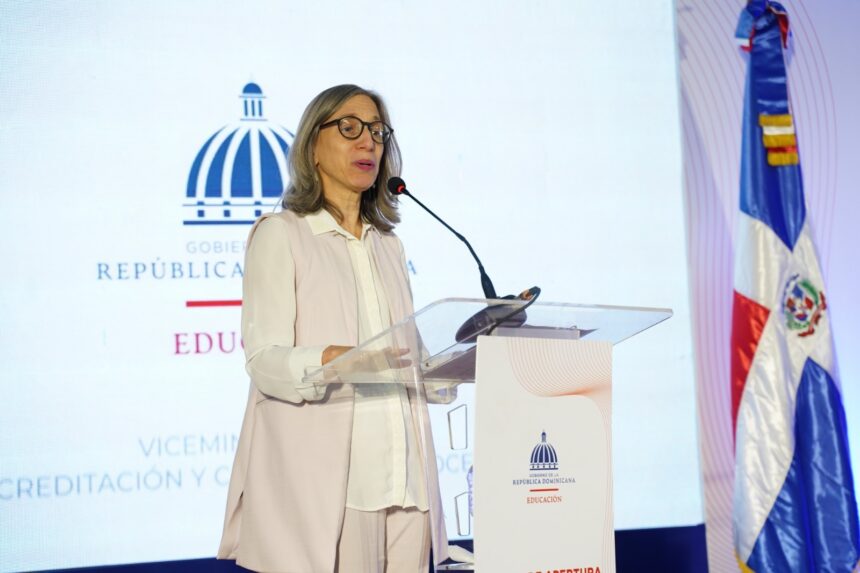 Ministerio de Educación integra a más de cinco mil nuevos docentes al Programa Nacional de Inducción 2025-2026